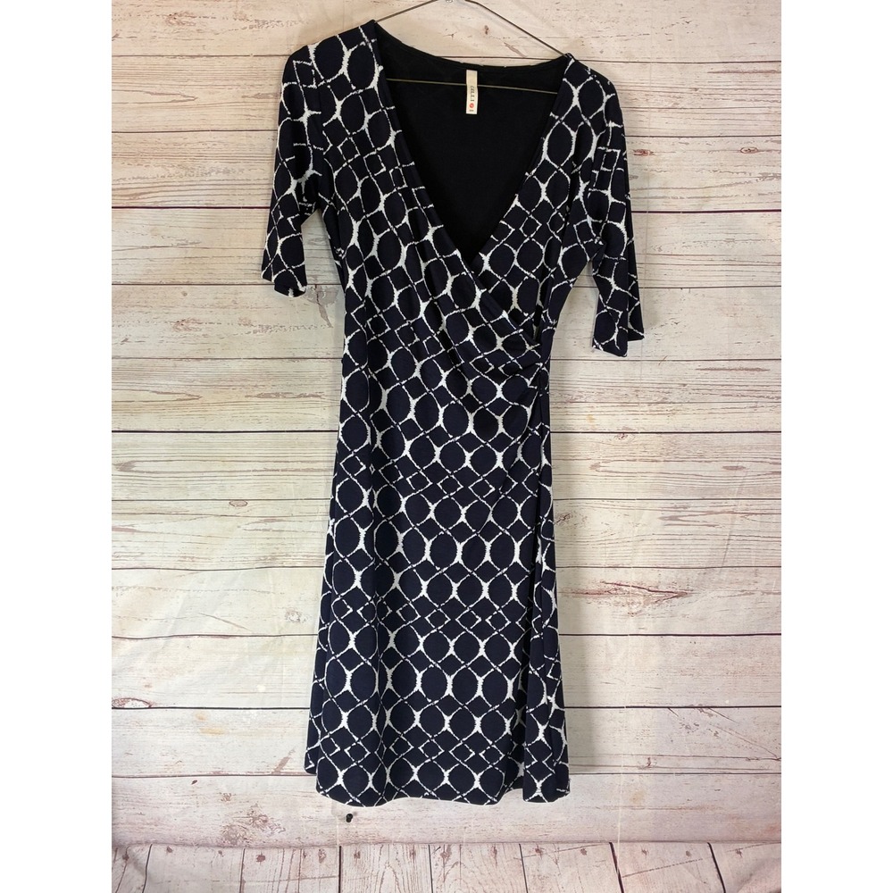 Gilli Geometric Faux Wrap Dress Modcore Office Surplice Knit - Small Navy White